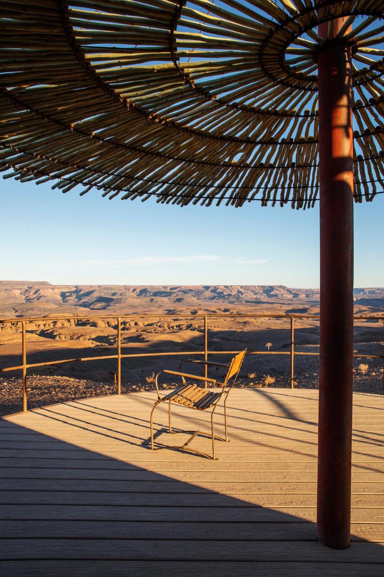 Fish River Lodge Ariamab Екстериор снимка