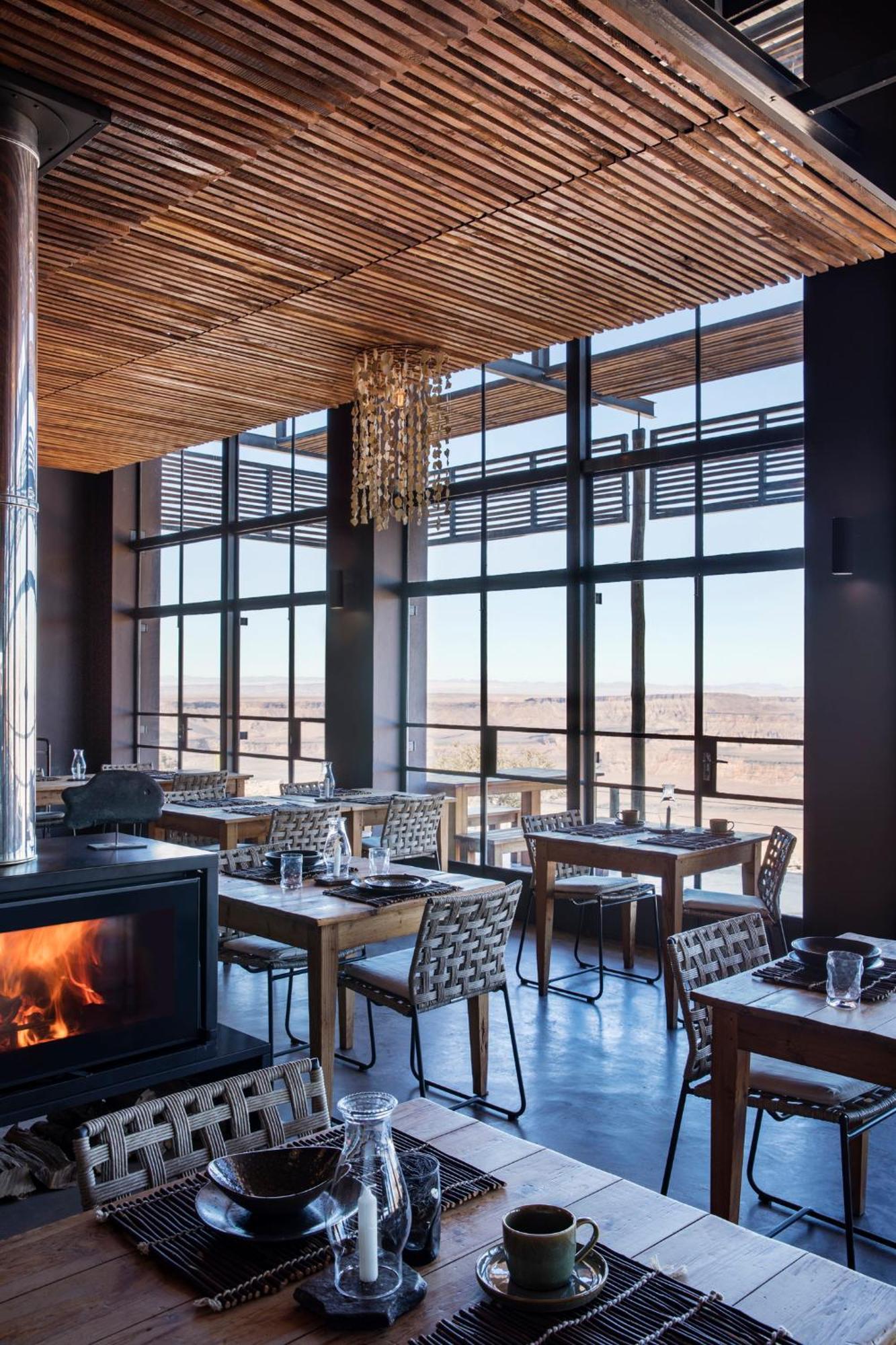 Fish River Lodge Ariamab Екстериор снимка