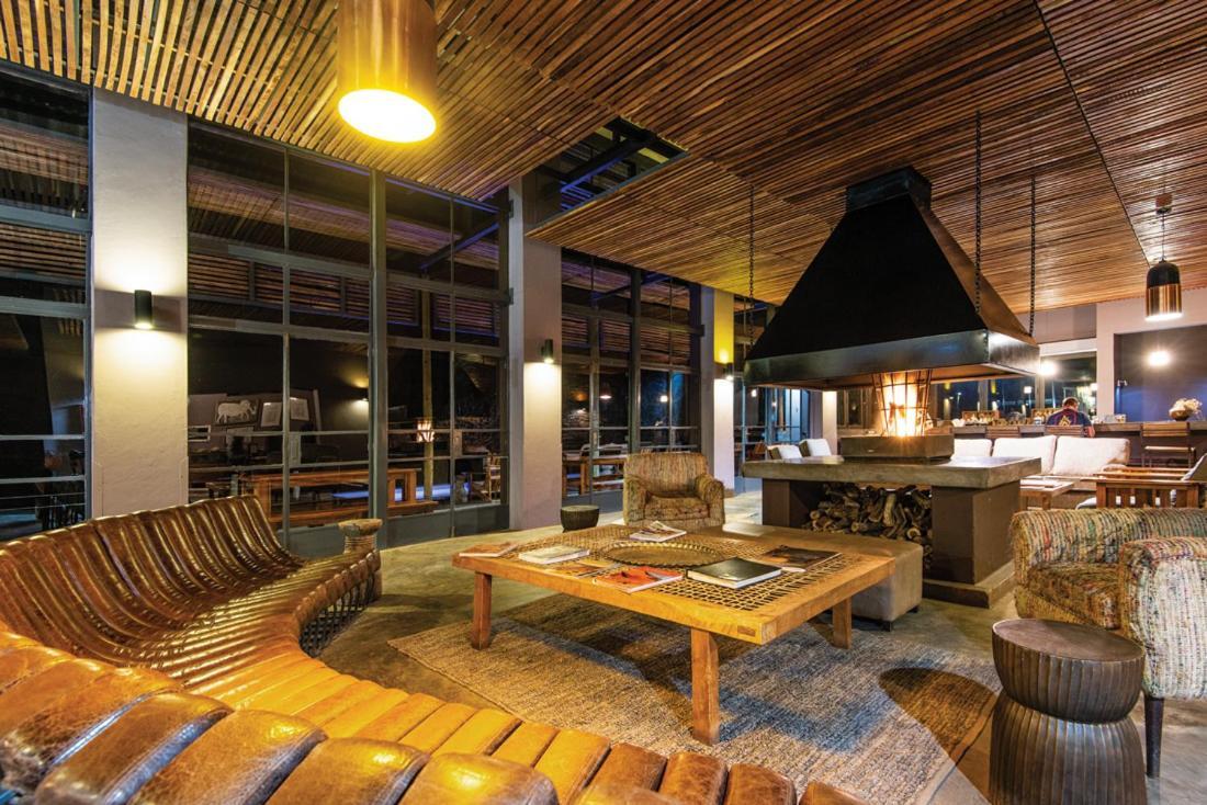 Fish River Lodge Ariamab Екстериор снимка