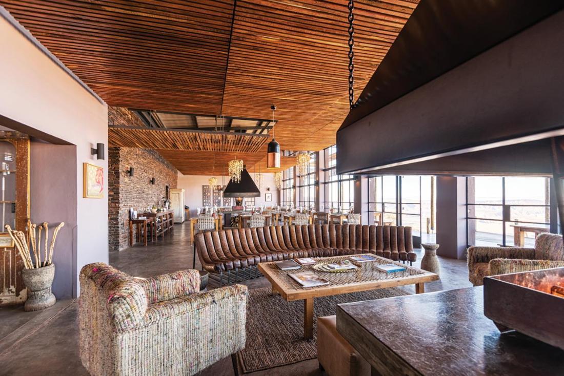 Fish River Lodge Ariamab Екстериор снимка
